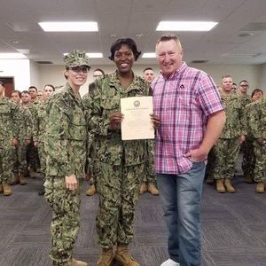 Meet your Posher, Todd